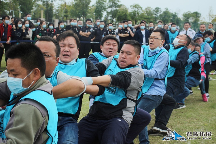 武漢天河機(jī)場(chǎng)安康杯拔河比賽