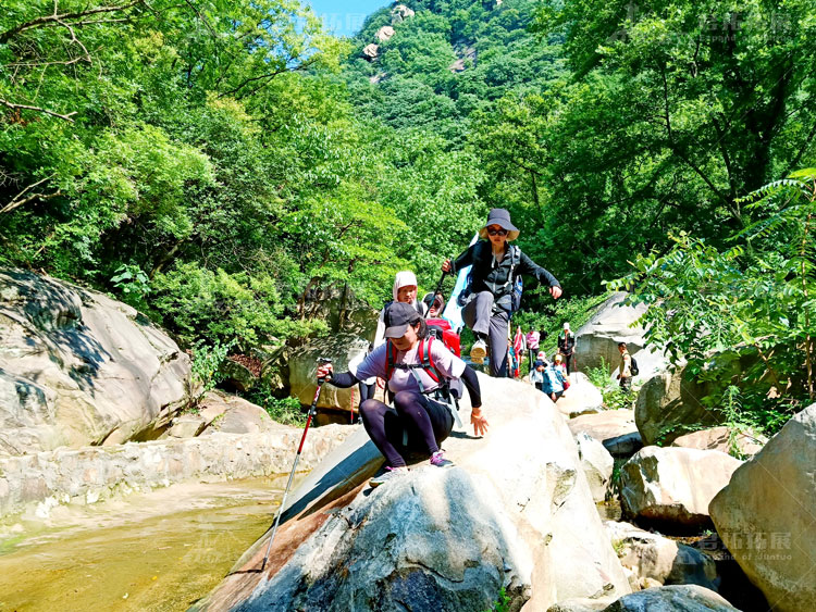 銳思科集團大別山野外生存訓(xùn)練